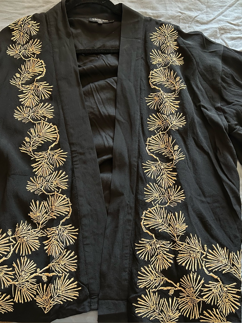 NEW Kimono jacket Black with gold embroidery- women’s XL
